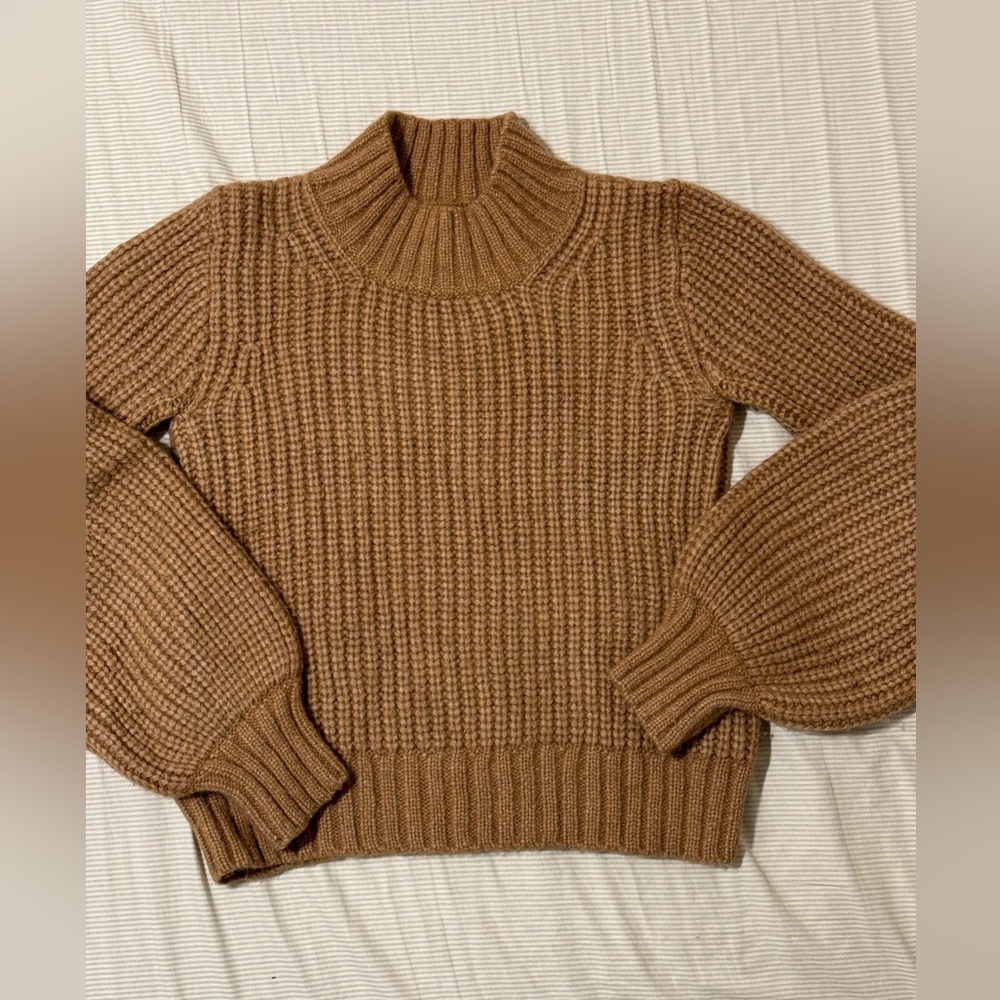 Dôen Lulu Sweater in Almond, size XS